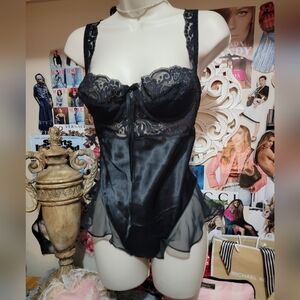 NWT 96' Vintage Victoria's Secret Teddy {Heart Label}